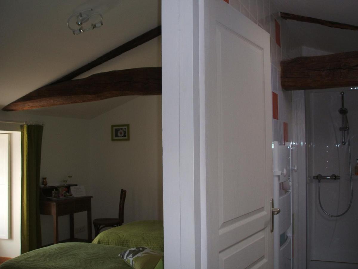 Chambres D'Hotes La Charriere Cheffois Buitenkant foto